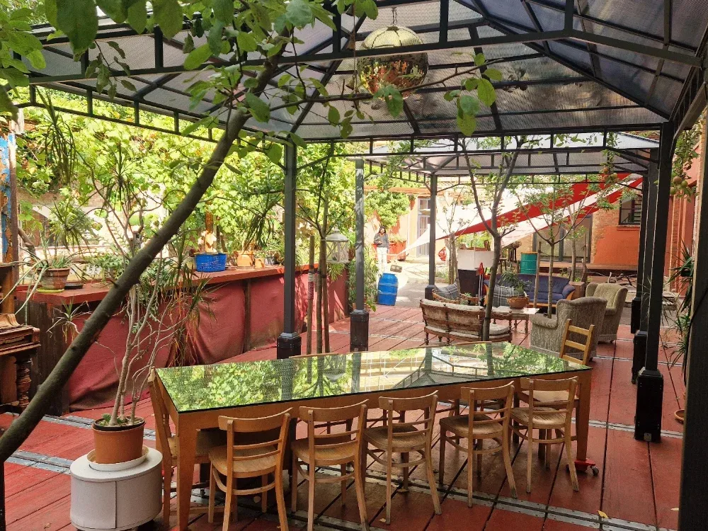 Summer terrace and courtyard Pulsraum Berlin Wedding – outdoor events
